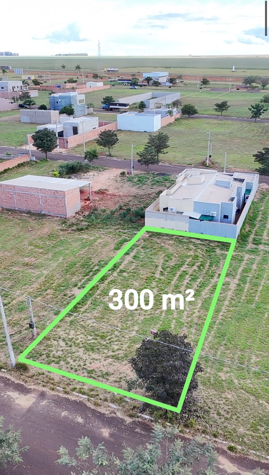 Terreno à venda com 300 m² no Bairro BAIRRO CIDADE JARDIM 1 em São Gabriel do Oeste