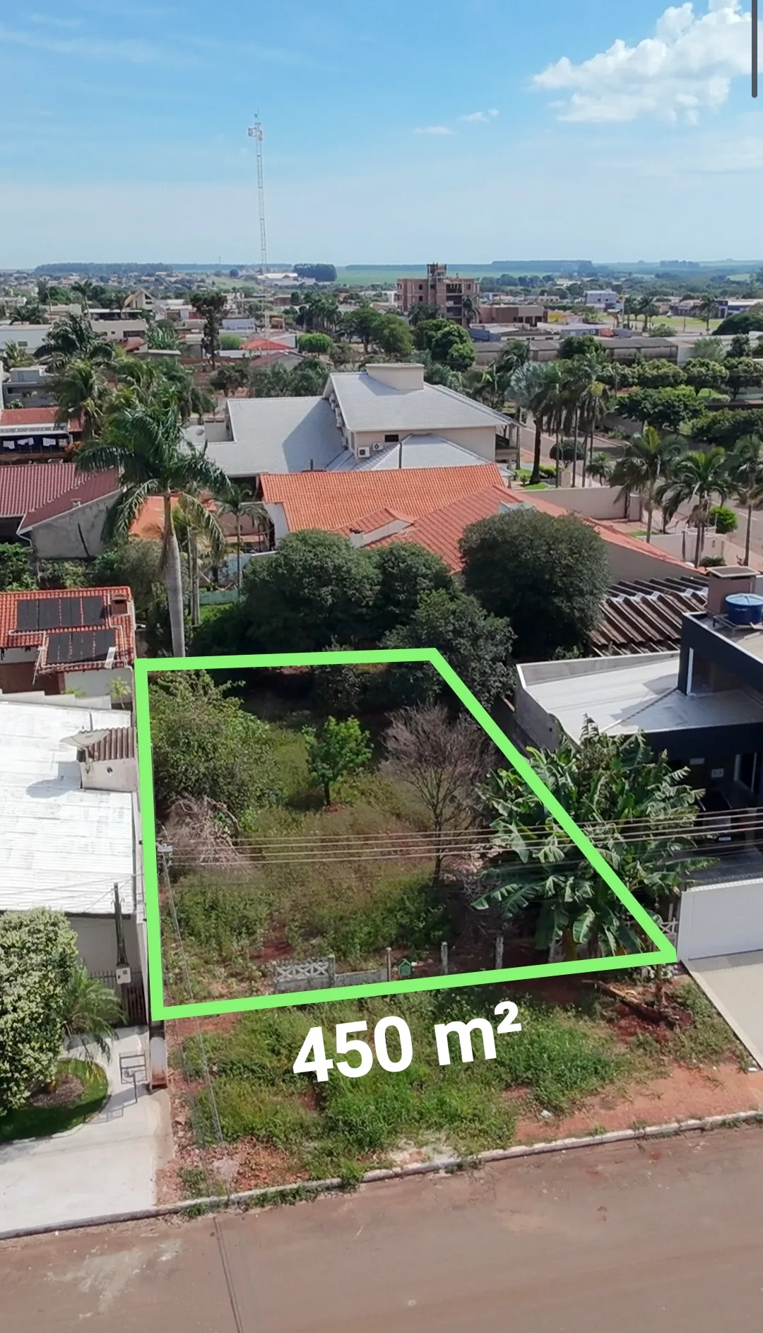 Terreno à venda com 450 m² no Bairro BAIRRO CENTRO em São Gabriel do Oeste