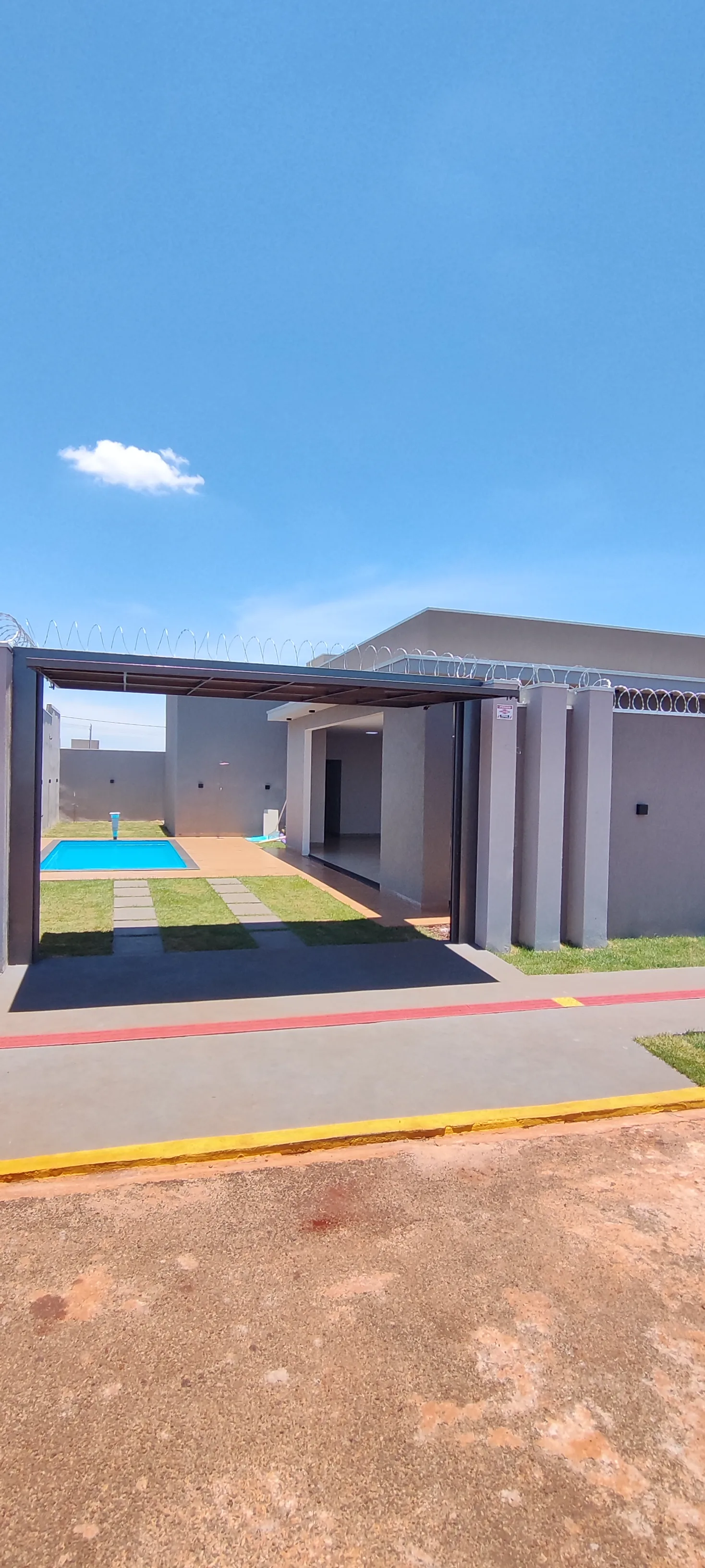 Casa à venda com 2 quartos no Bairro SÃO CRISTÓVÃO em São Gabriel do Oeste